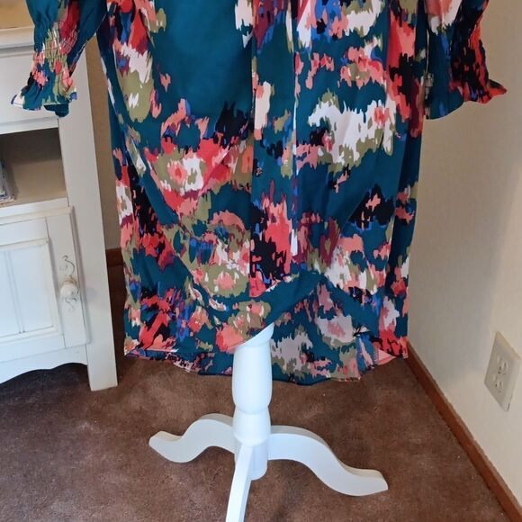 NWT Luxedo Abstrct Print Tulip Dress - Picture 9 of 16